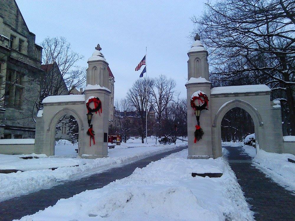 sample_gates_entrance