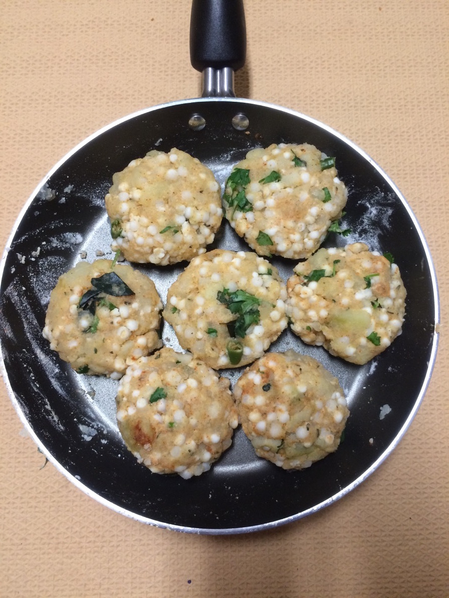 sabudana_vada_ready_to_deep_fry