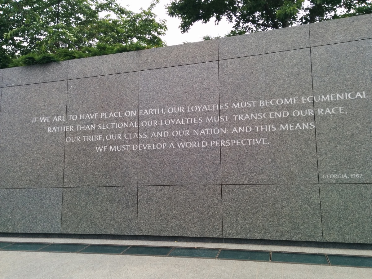 Dr_king_memorial_2